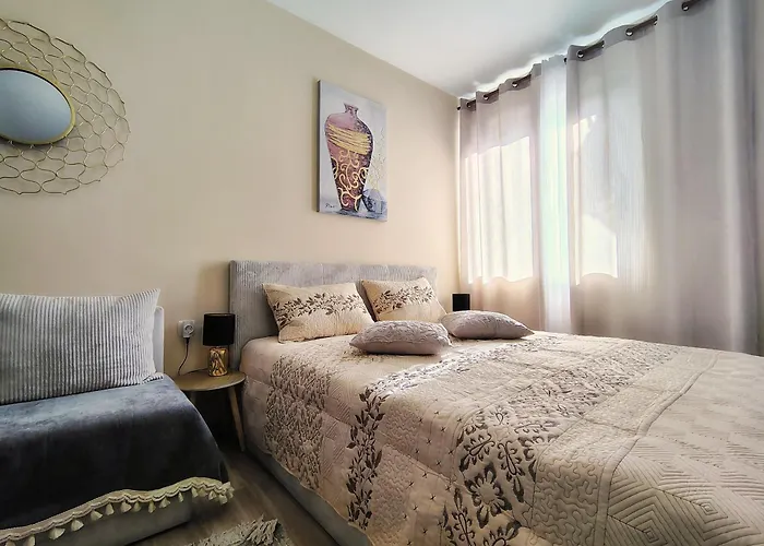 Apartamento Charming 88 *